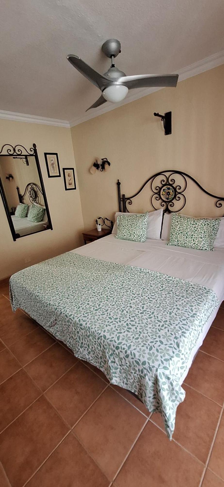 Apartmán The Harbour Club Acantilado de los Gigantes Pokoj fotografie