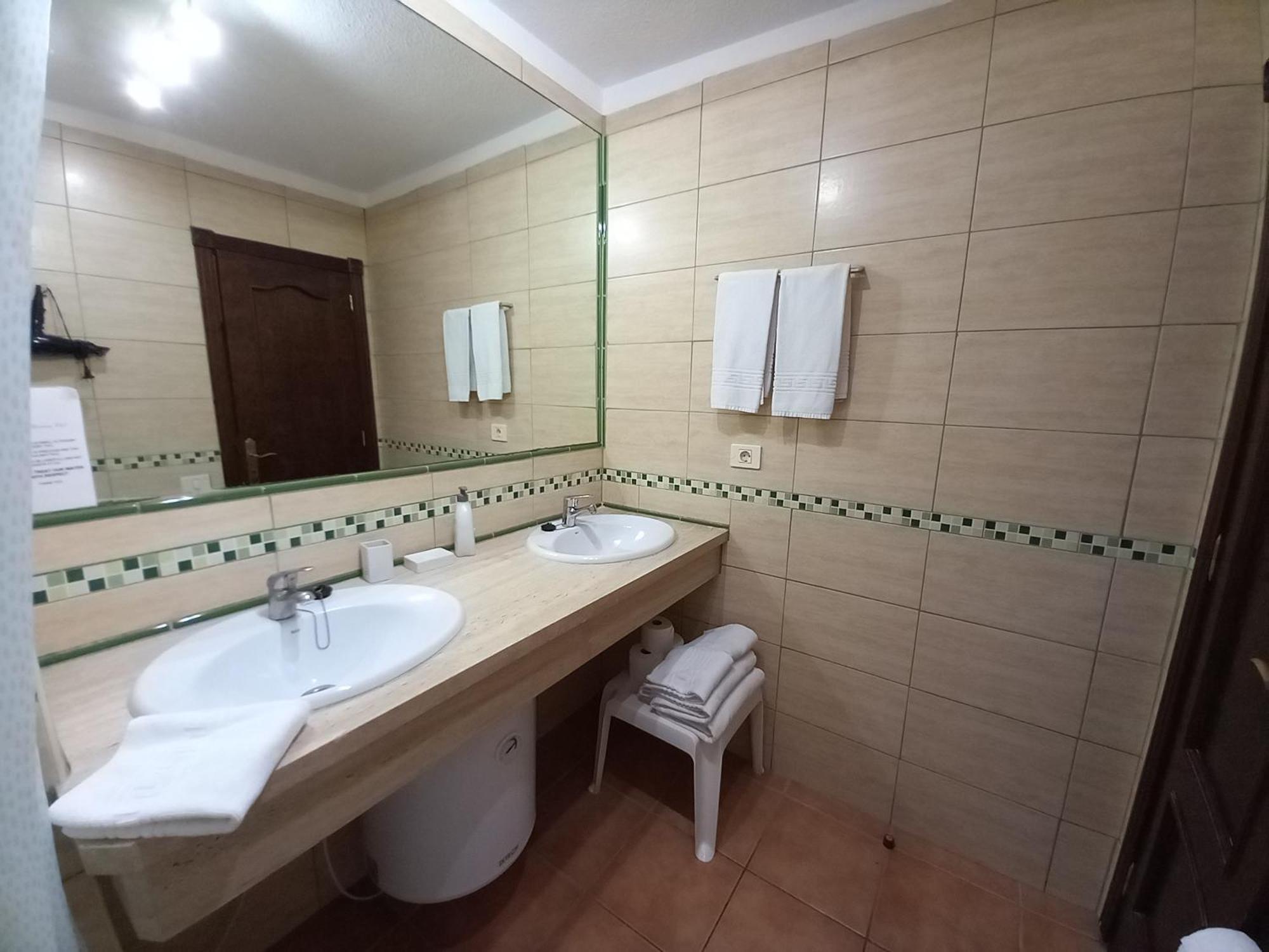 Apartmán The Harbour Club Acantilado de los Gigantes Pokoj fotografie